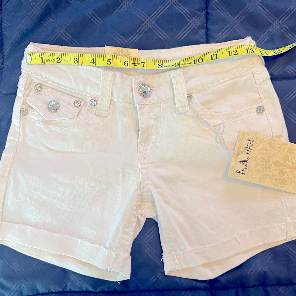 Y2K LA idol White Short Shorts